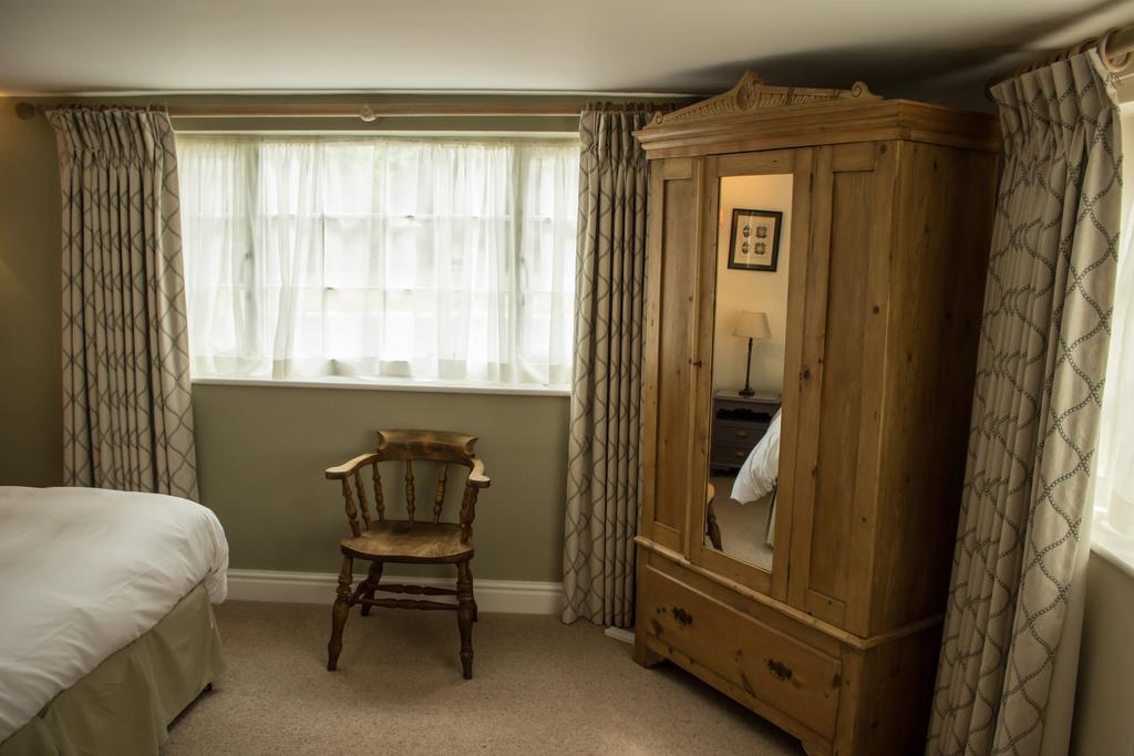 Bed and Breakfast Fantinos Тирск Номер фото