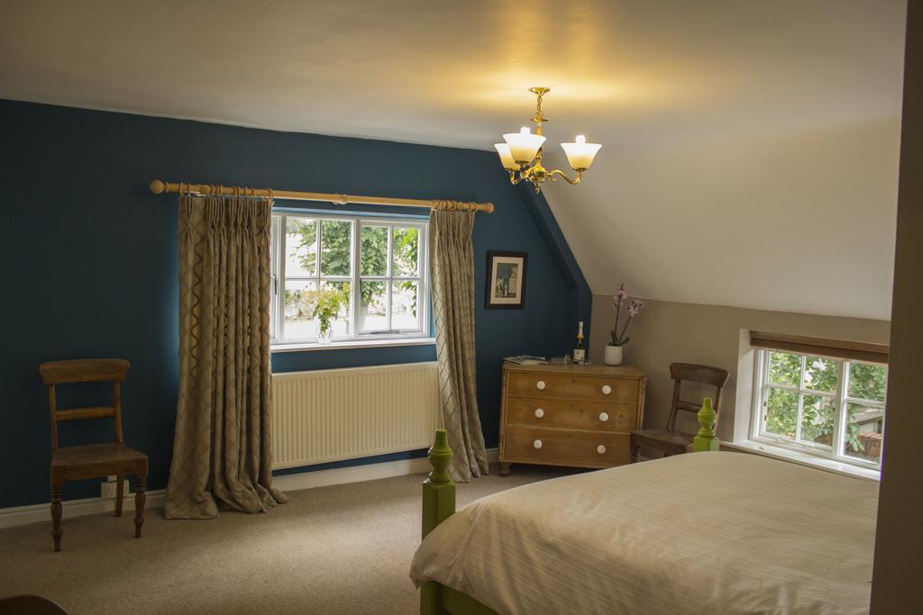 Bed and Breakfast Fantinos Тирск Номер фото